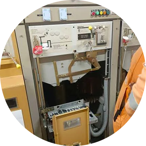 Remise en service d'une cellule HT 20 kV, site AVO7 Perenco